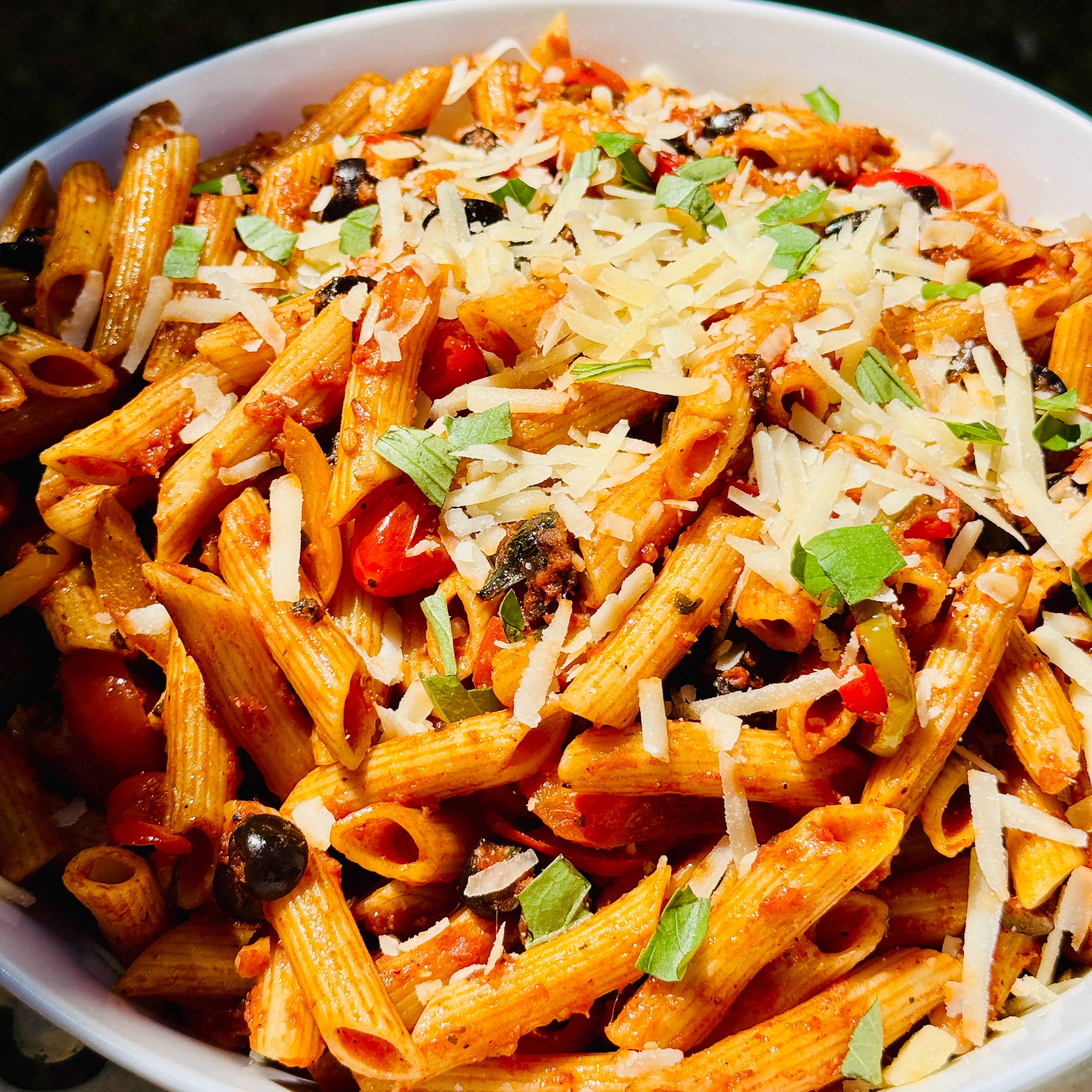 Family Penne Arrabiata (everyday)  بيني العيلة