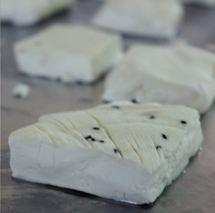 White Cheese with Black Seeds 4 kilo